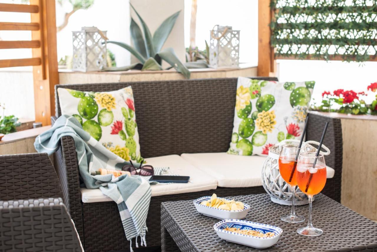 Appartamento In Villa Tulipano มาซารา เดล วัลโล ภายนอก รูปภาพ